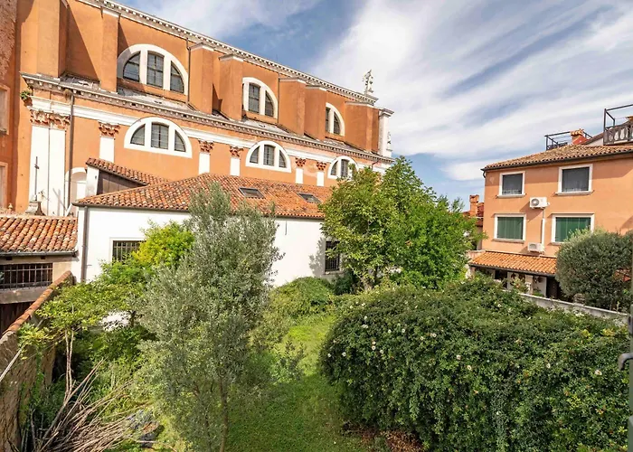 Appartement Giardini Segreti *