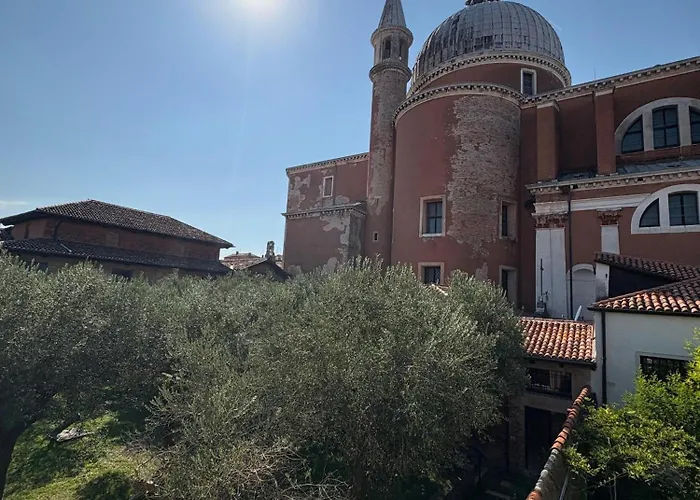 Giardini Segreti アパート